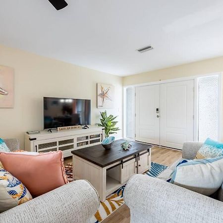 Englewood, Manasota Keys - 2 Bedroom Luxury Villa, Pool, Game Room, 6 Min To Beaches Next To Canal エクステリア 写真