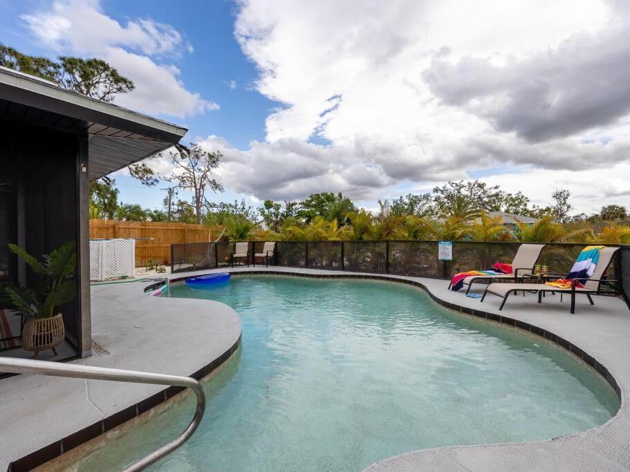 Englewood, Manasota Keys - 2 Bedroom Luxury Villa, Pool, Game Room, 6 Min To Beaches Next To Canal エクステリア 写真