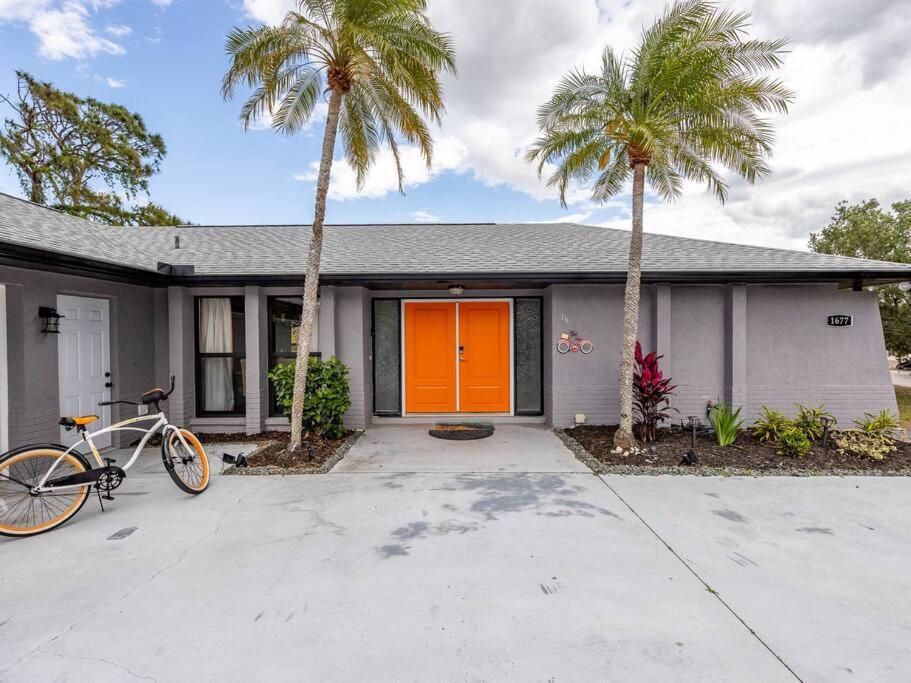 Englewood, Manasota Keys - 2 Bedroom Luxury Villa, Pool, Game Room, 6 Min To Beaches Next To Canal エクステリア 写真